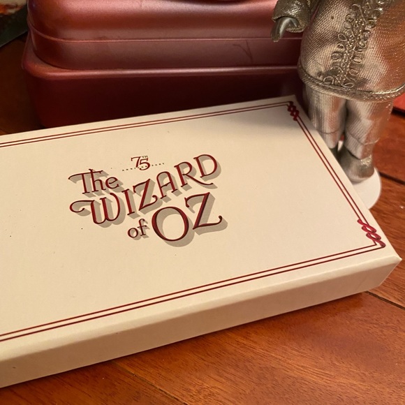 The Wizard of Oz 75th anniversary collection. Ruby slippers an Tin Man 👠👠🧙🦁 - Picture 2 of 16